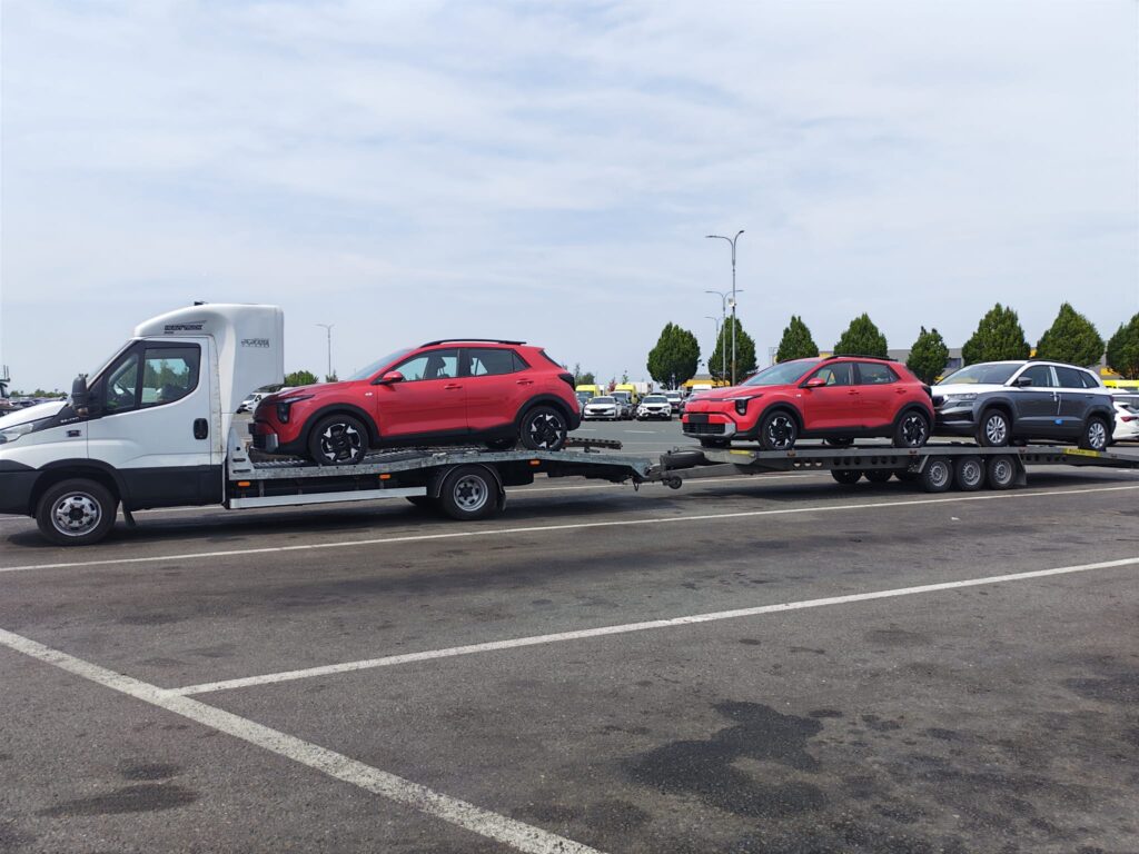 MoveCars4u vehicle transport gallery
